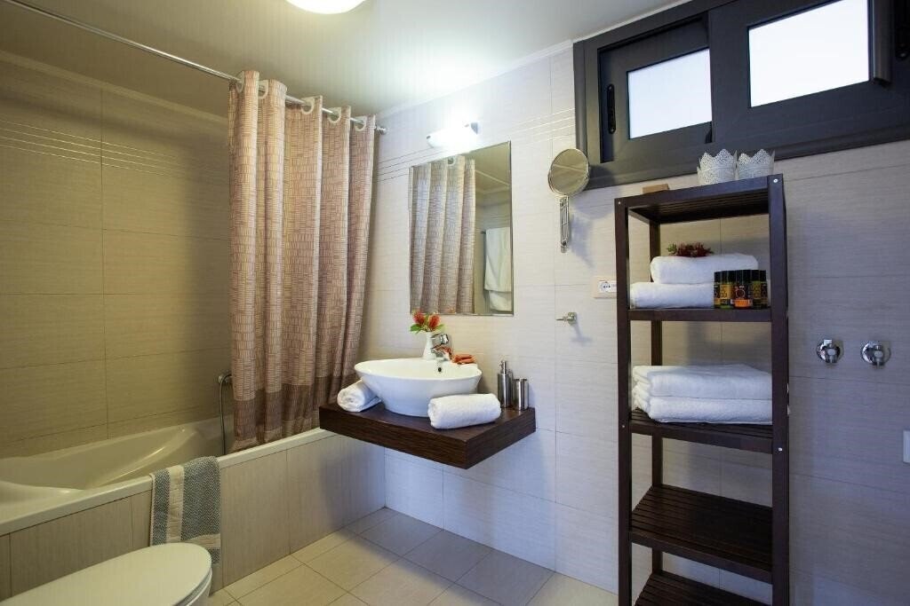 Фотография Elounda Olea Villas & Apartments 4*