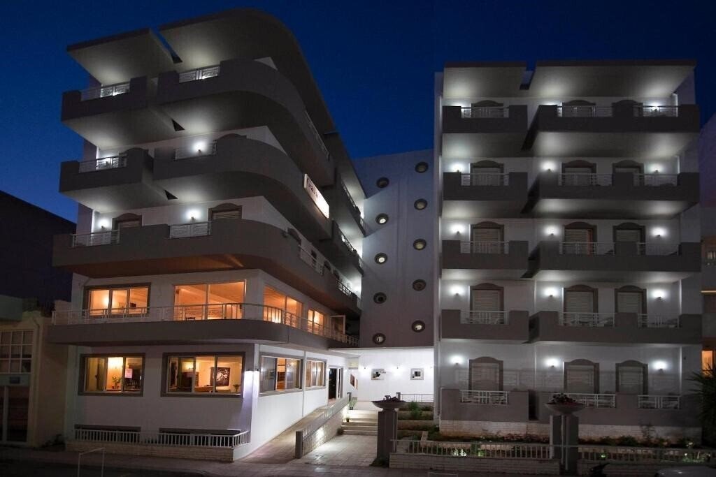Изображение Galaxy Hotel Ierapetra 3*