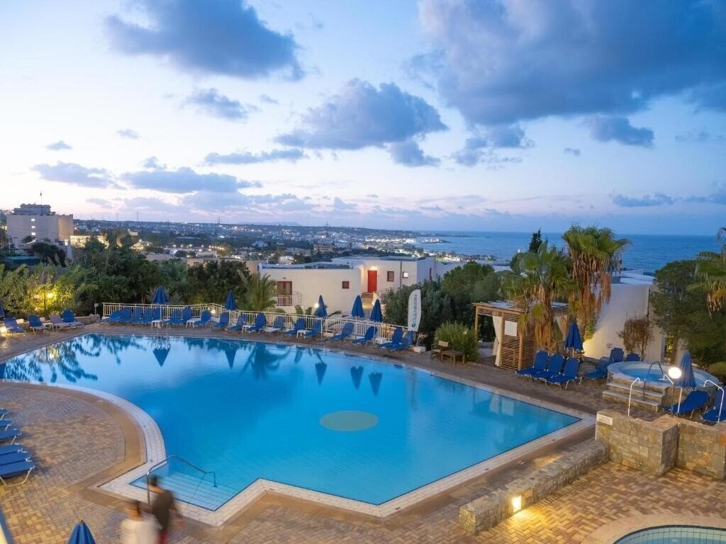 Фото Sunshine Village (ex. Best Western Hotel Sunshine Village) 4*