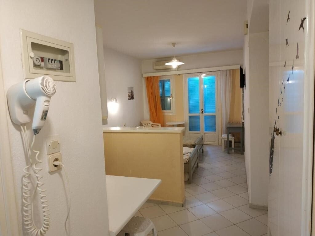 Фото Renia Apartments 3*