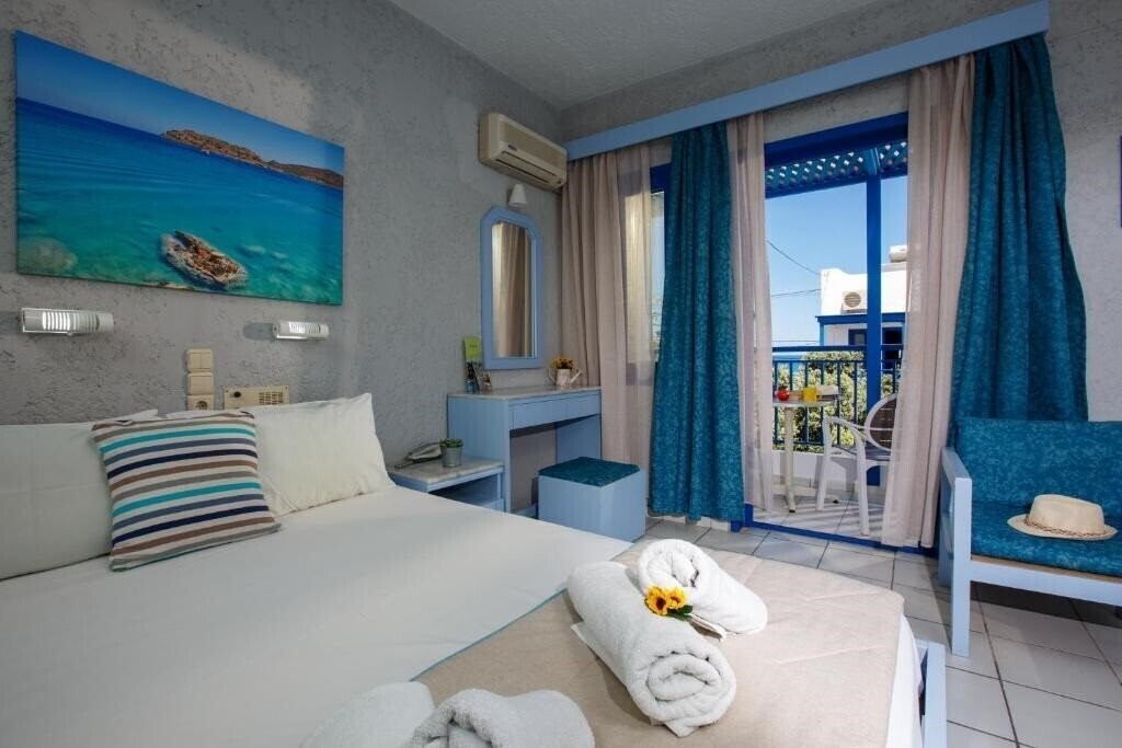 Latania Apartments 3* суреті