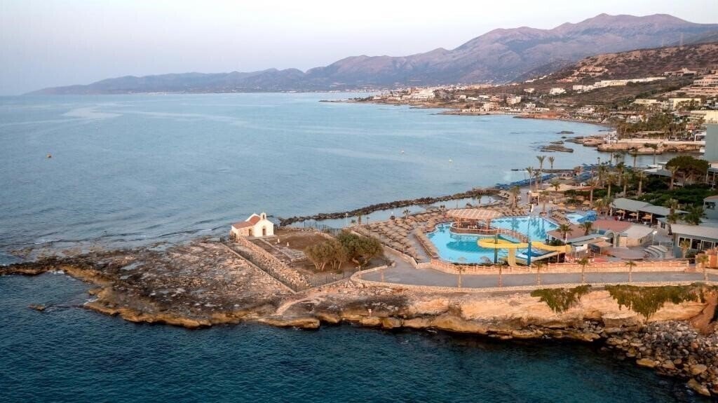 Фото Eri Beach & Village 4*
