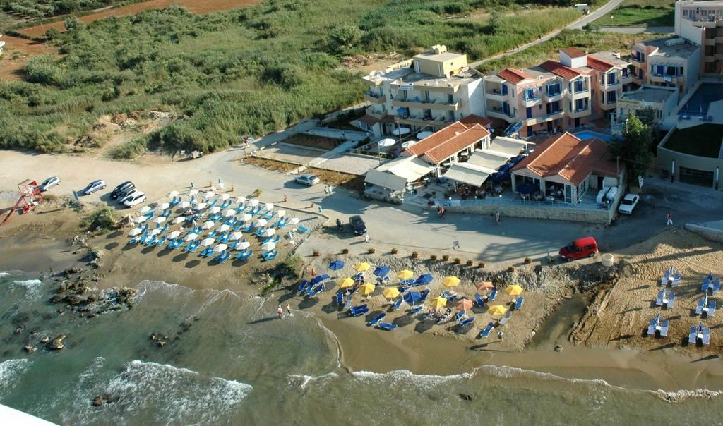 Отель Fereniki Hotel 3*