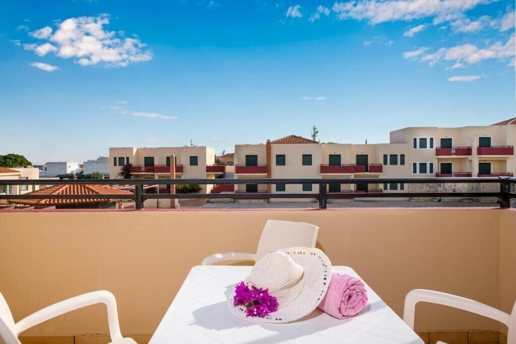 Картинка Kambos Village 4*