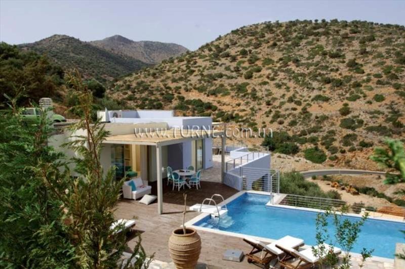 Отель Pleiades Luxurious Villas 5*