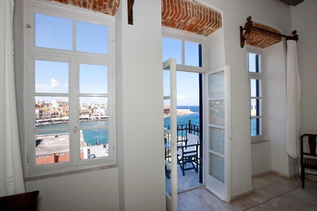 Pandora Suites 4* қонақ үйі