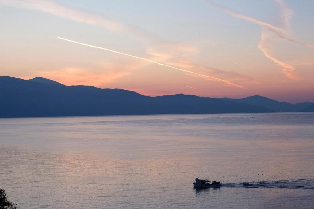 Red Tower Hotel 4* суреті