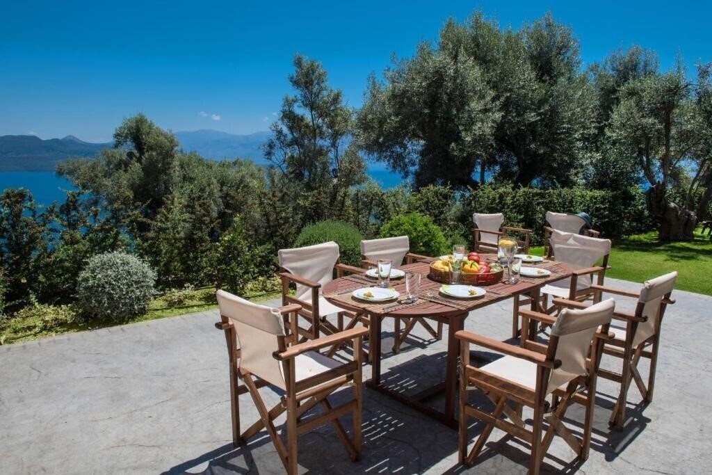 Pearl Mansions 4* суреті