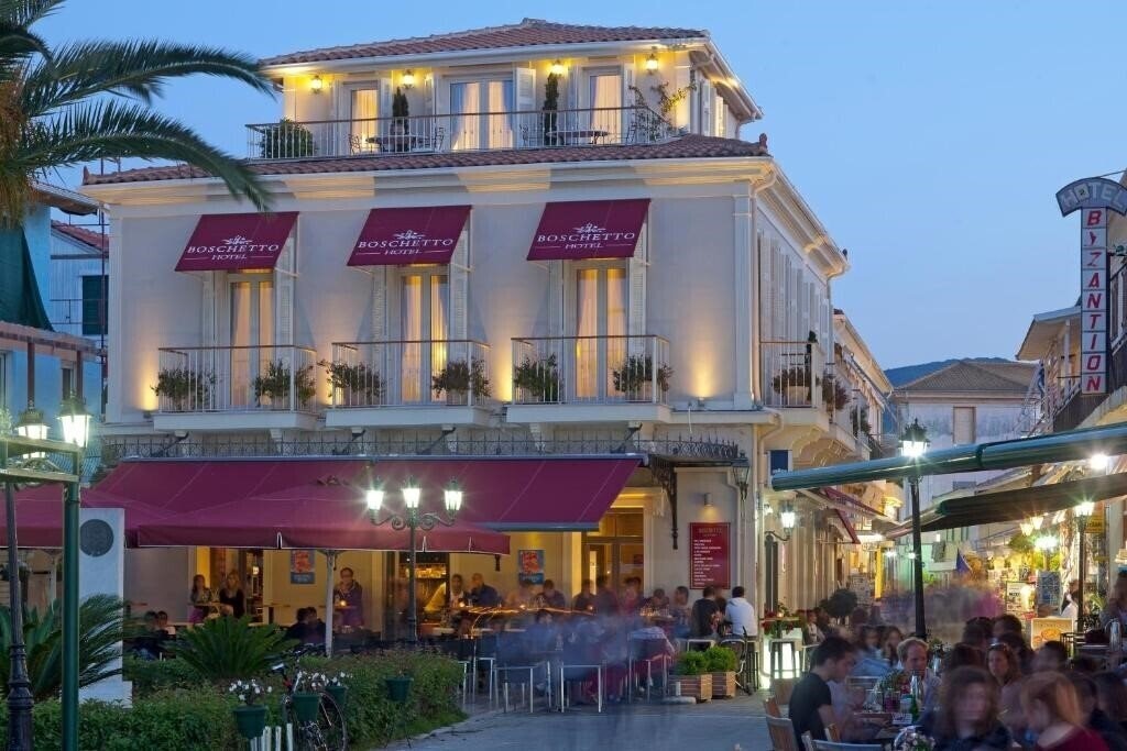 Отель Hotel Boschetto 4*