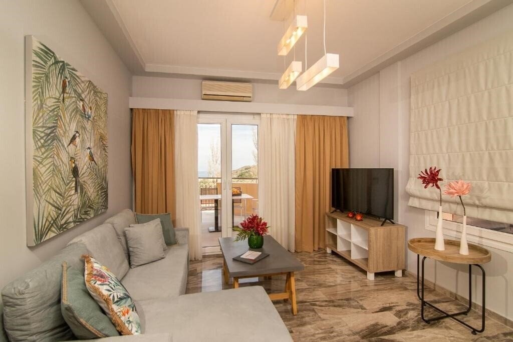 Фото Sunrise Resort Hotel 4*