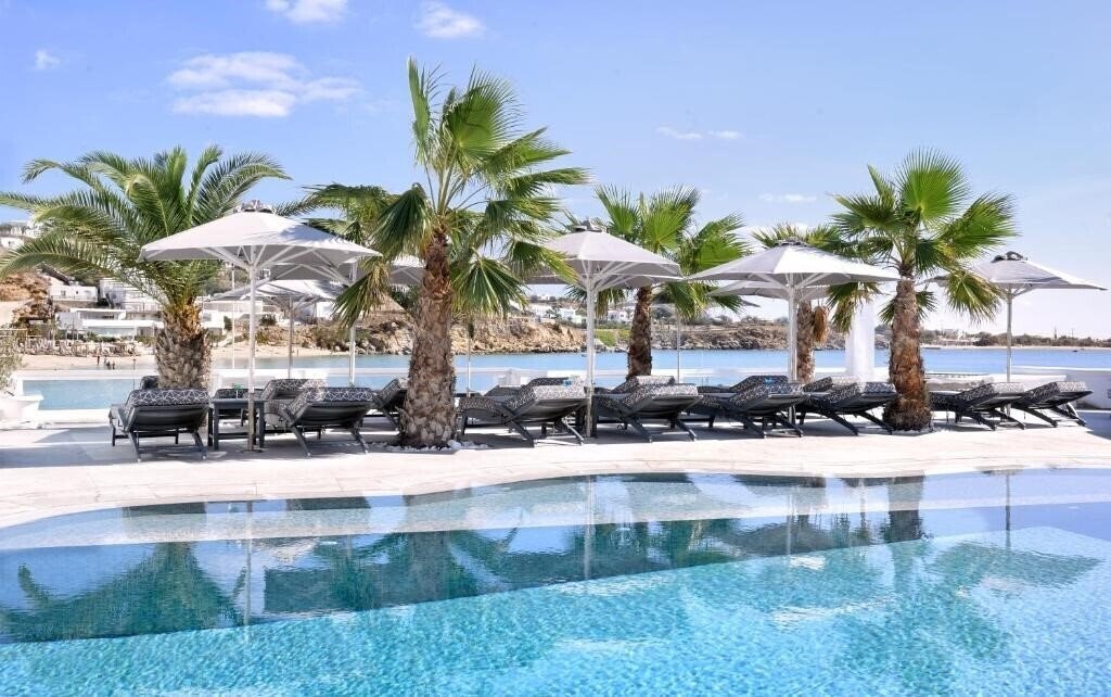 Petinos Beach Hotel 4* қонақ үйі