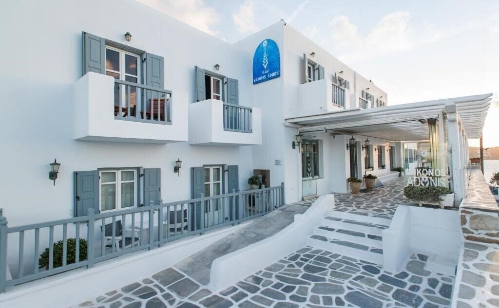 Adonis Mykonos 4* қонақ үйі
