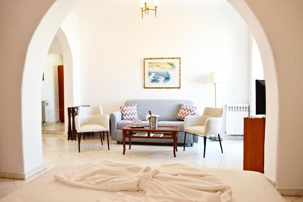 Adonis Mykonos 4* суреті