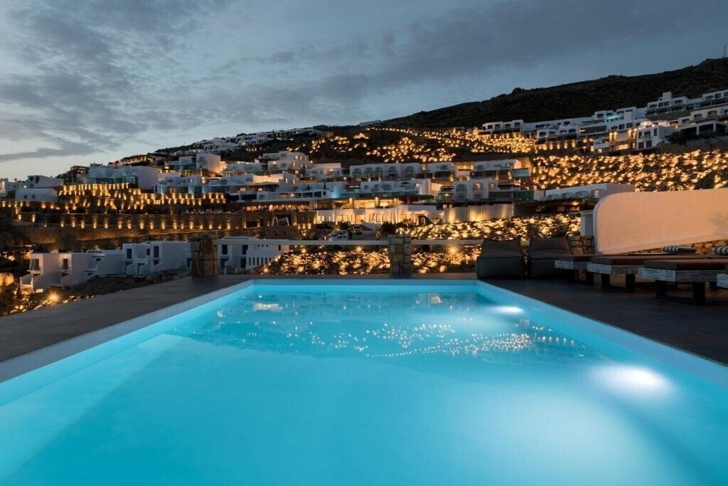 Отель Cova Mykonos Suites 4*