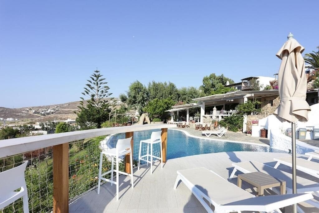 Отель Albatros Club Mykonos 3*