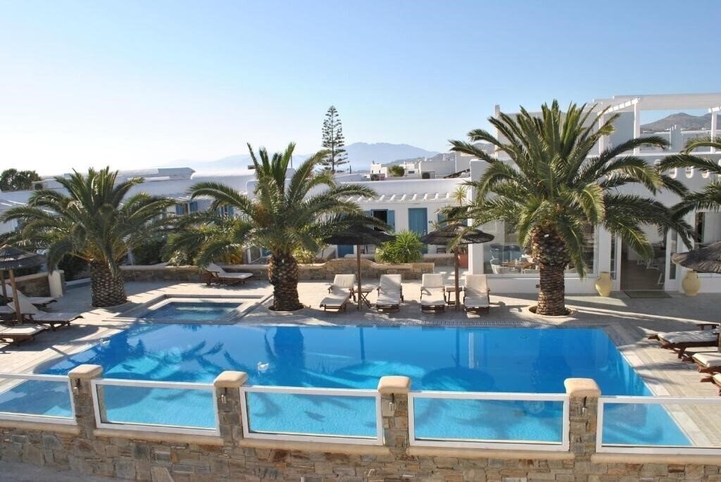 Petinaros Hotel 3* қонақ үйі