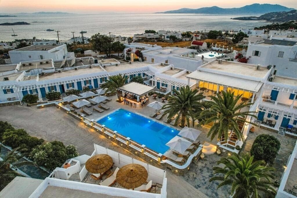 Petinaros Hotel 3* суреті