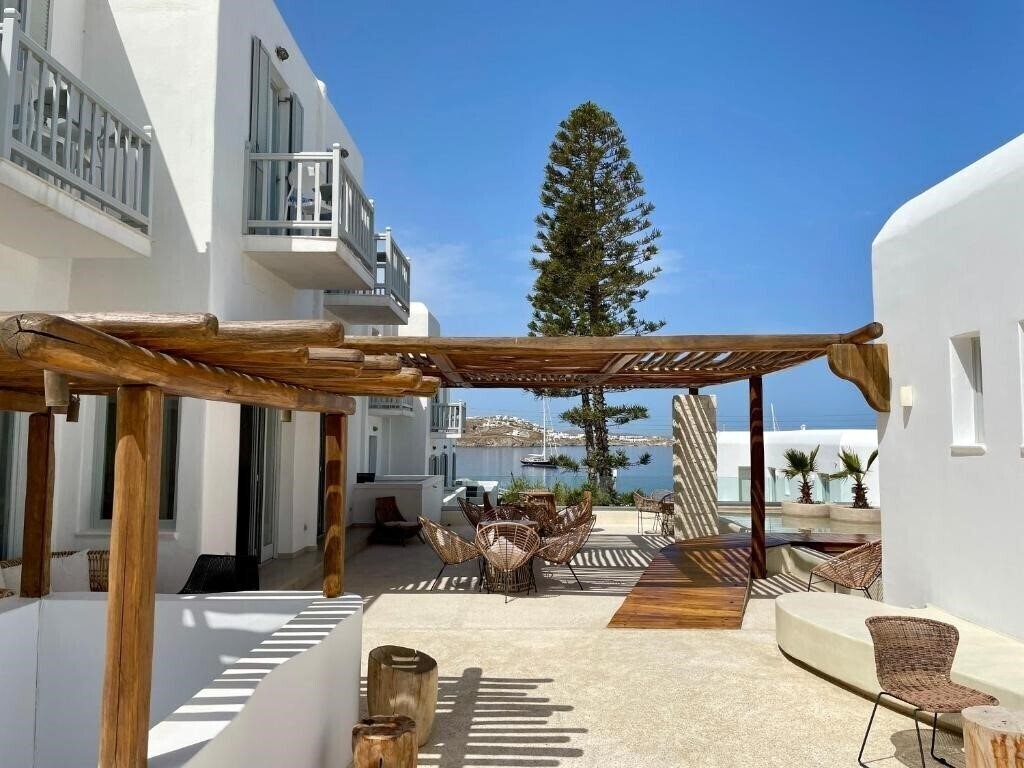 Картинка Poseidon Hotel & Suites 4*