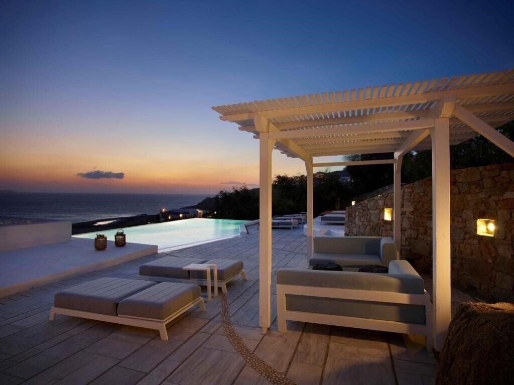 Картинка Epic Blue Mykonos 5*
