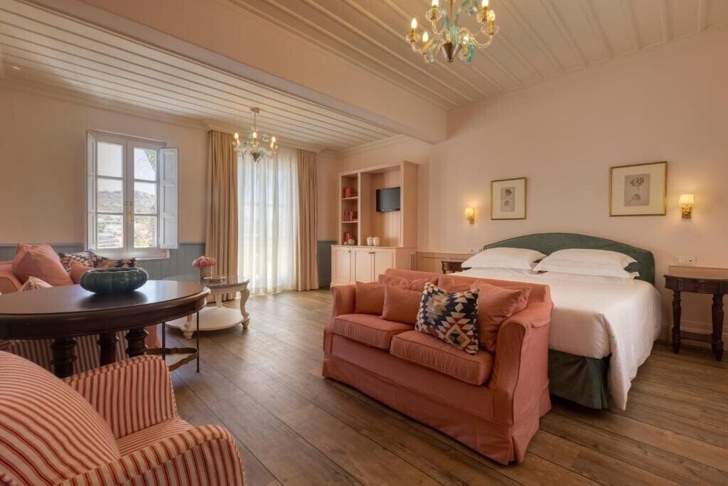 Отель Dorion 4*