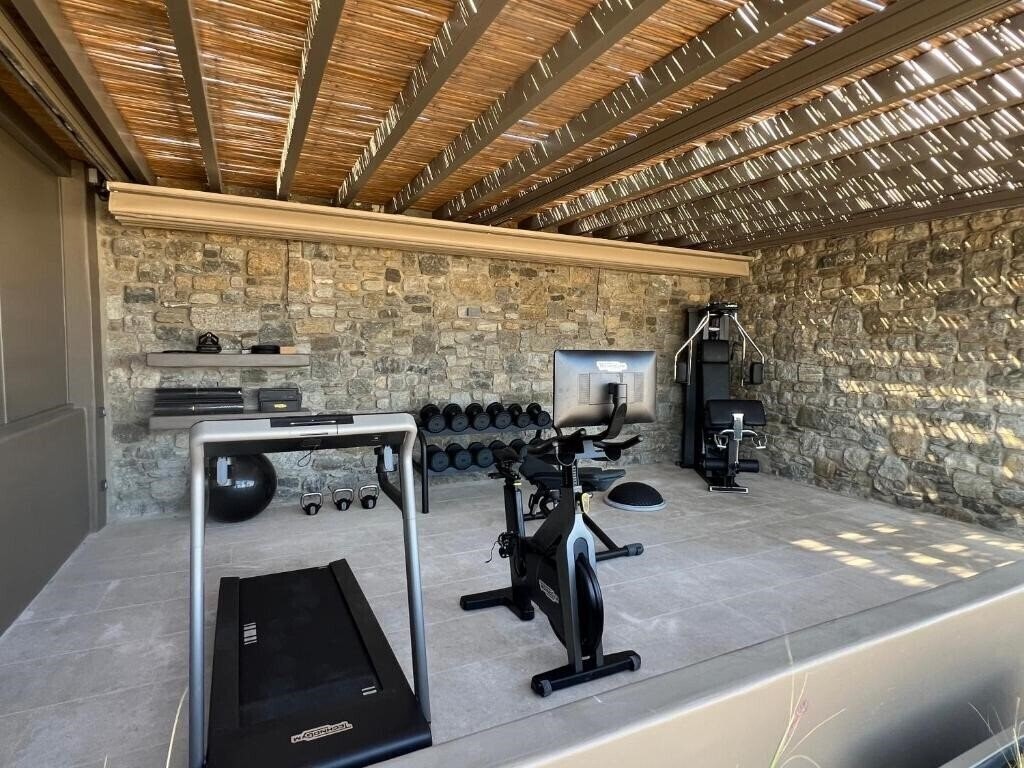 Bonzoe Suites & Villas 4* фотосуреті