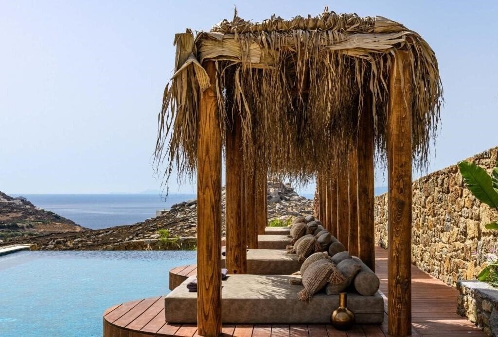 Фото Charisma Hotel & Wellness Suites 4*