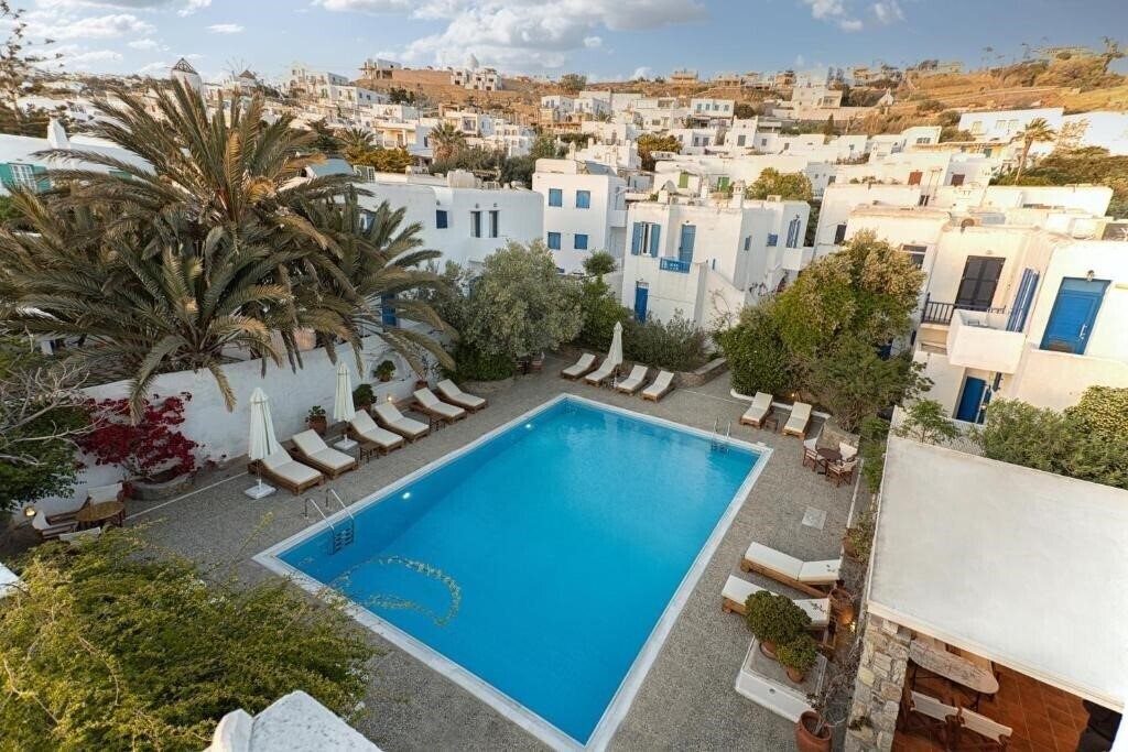 Отель Andromeda Residence 3*