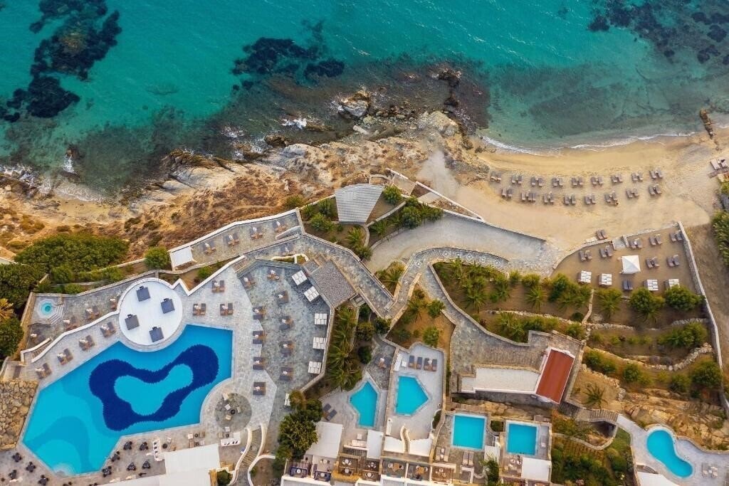Отель Mykonos Grand 5*
