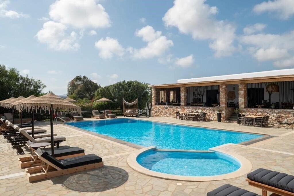 Parosland Hotel 4* қонақ үйі