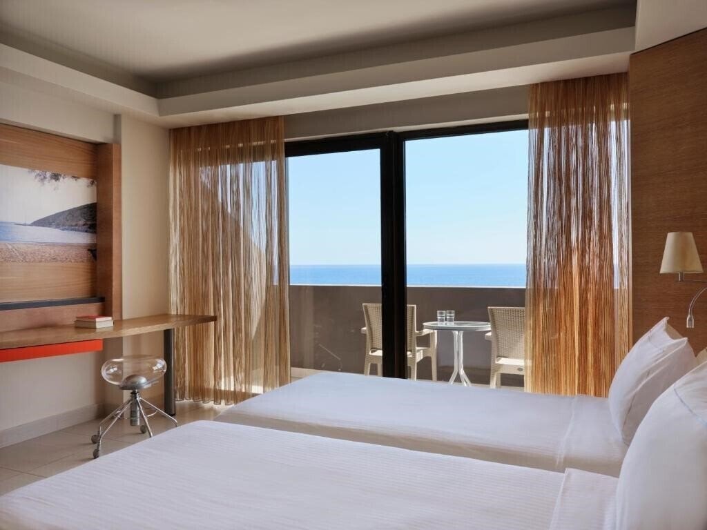 Фотография Esperos Mare 4*