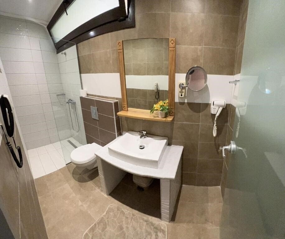Фотография Golden Days Hotel 2*