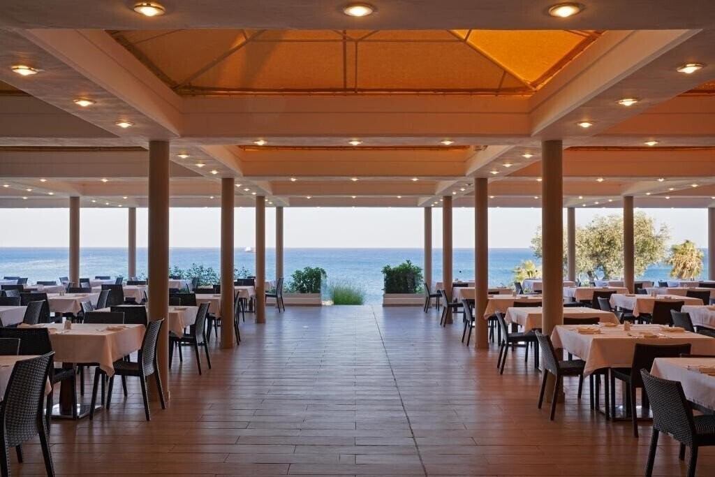 Kolymbia Beach 4* суреті