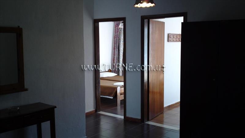 Tsambika Sun Hotel 2* суреті