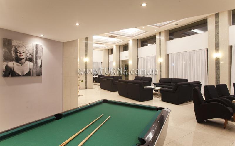 Continental Apartments 4* суреті