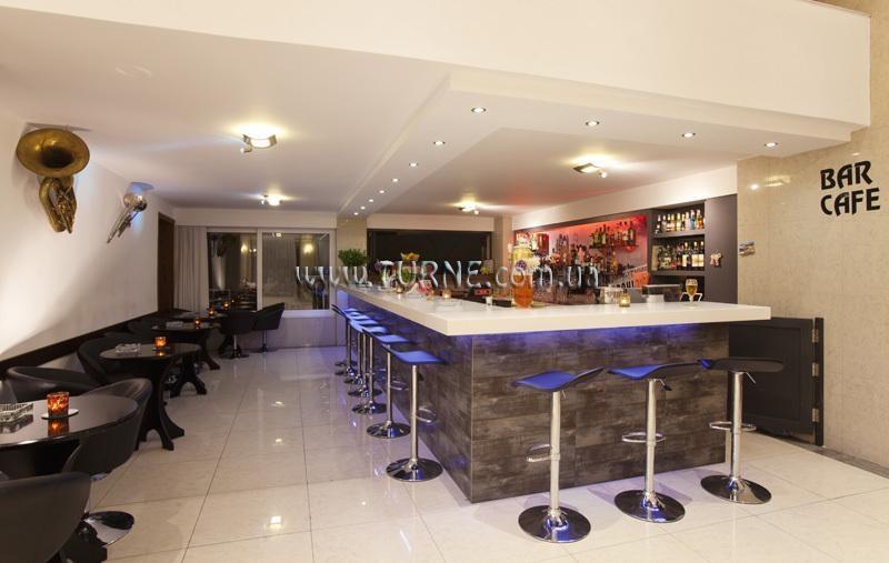 Continental Apartments 4* фотосуреті