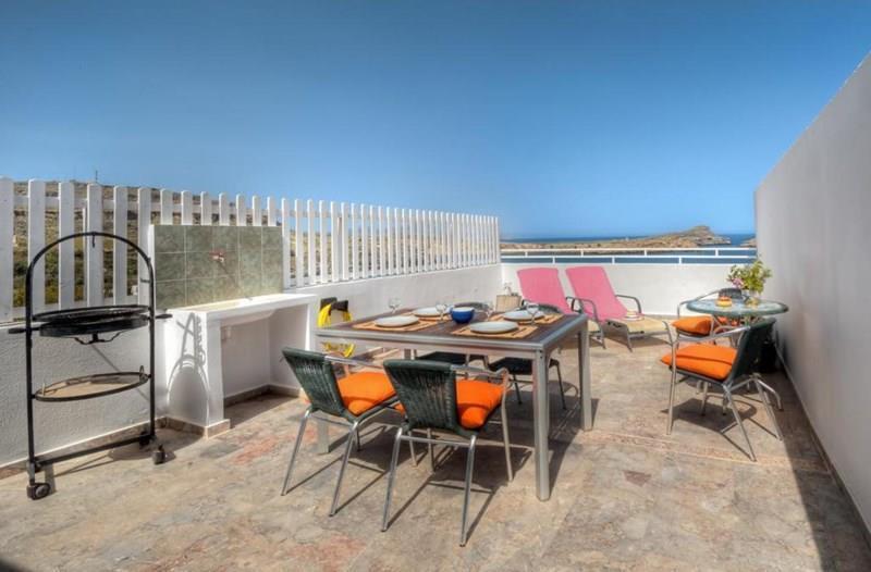 Отель Thea Apartments 4*