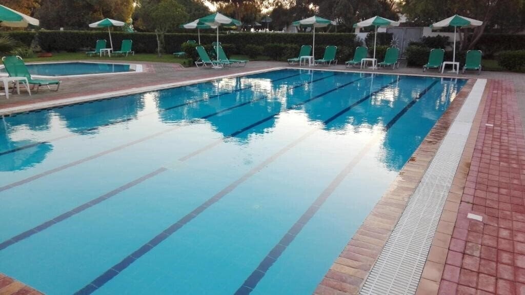 Pylea Beach 3* суреті