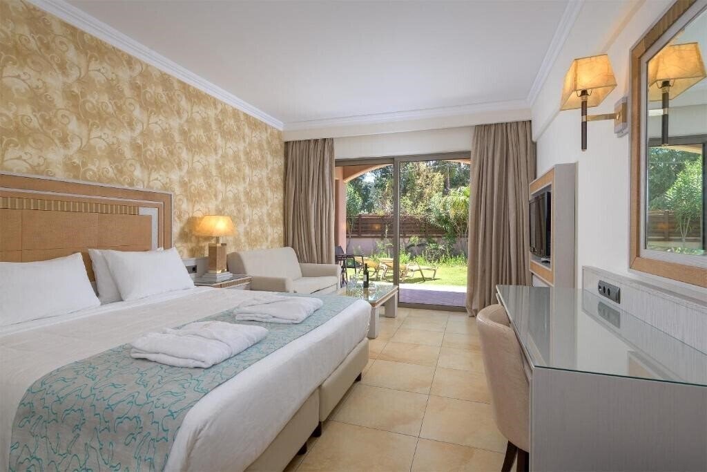 Фото La Marquise 5*