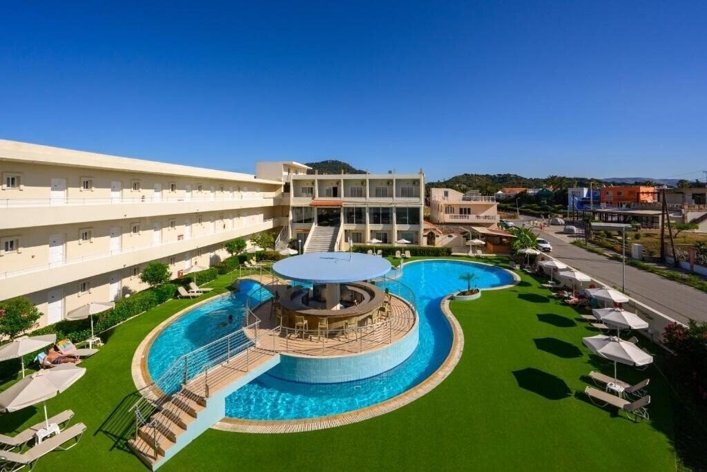 Bayside Katsaras 4* фотосуреті