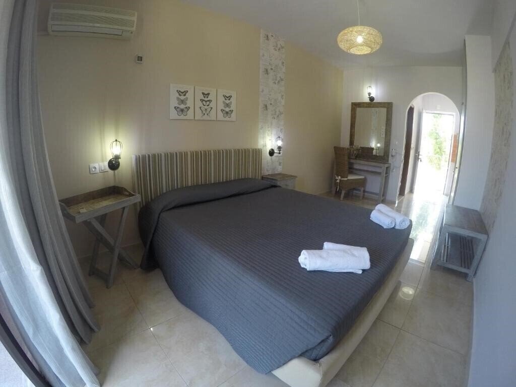 YIANNA STUDIOS (ex. Yianna Studios Apart) апартаменты фотосуреті