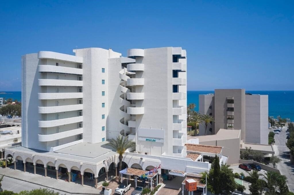 Отель Epsilon Apartment 3*