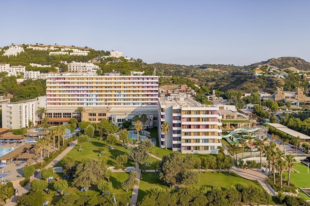 Esperides Beach 4* қонақ үйі
