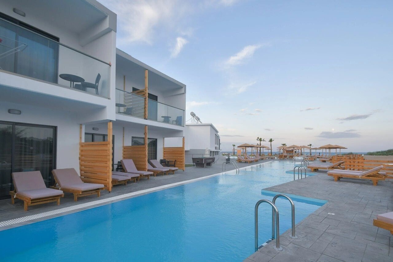 Evita Mare 4* суреті