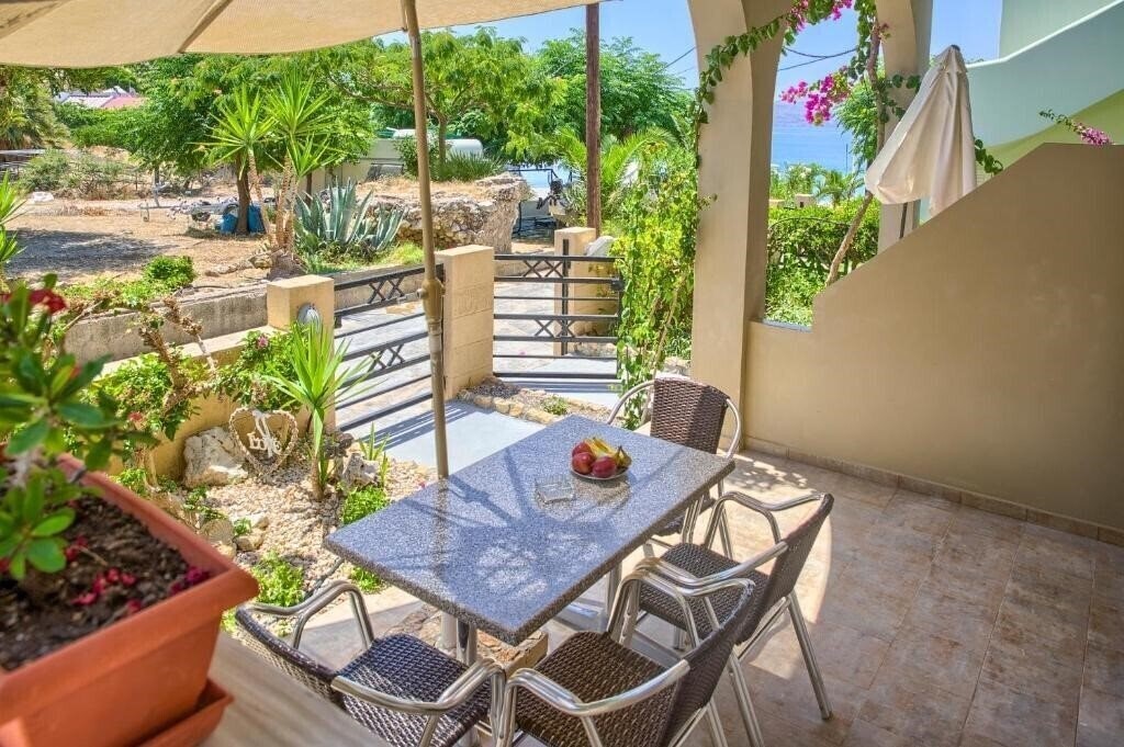 Картинка Haraki Sand Beach Studios 3*