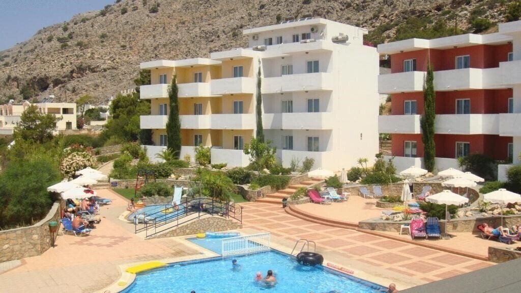 Stella Hotel Pefkos 3* қонақ үйі