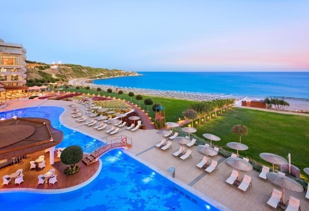 Elysium Resort & SPA 5* қонақ үйі