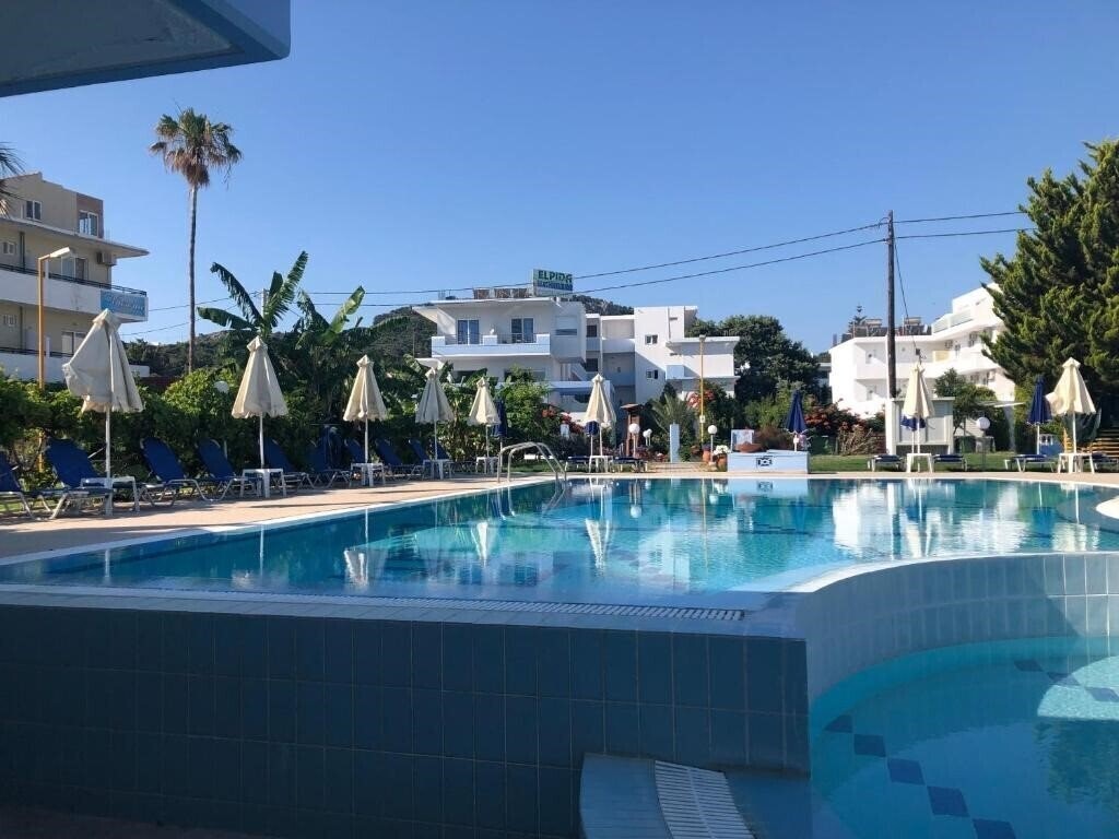 Фото Elpida Beach Studios 1*