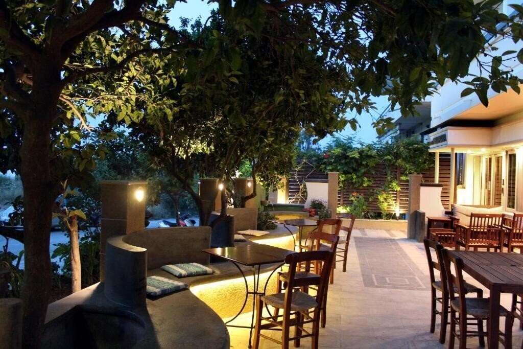 Philoxenia Hotel & Studios 2* суреті