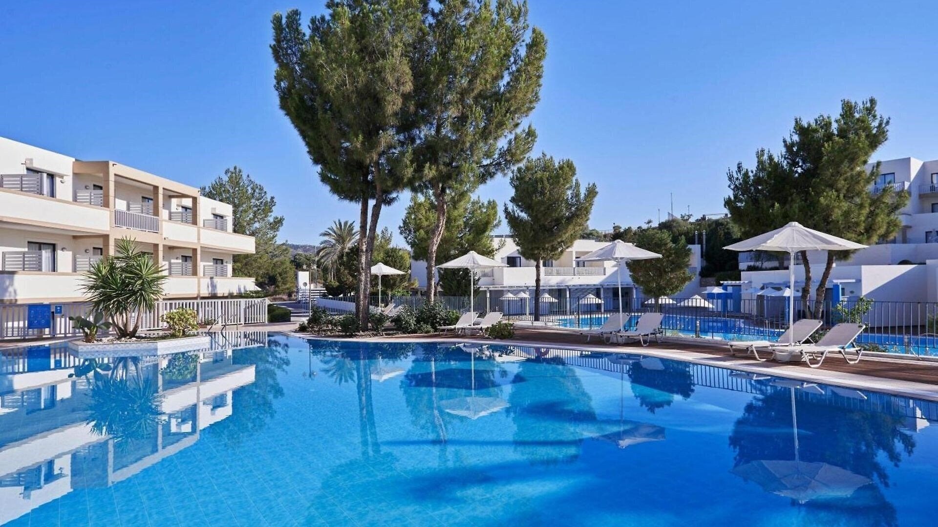 Labranda Kiotari Miraluna Resort 4* қонақ үйі