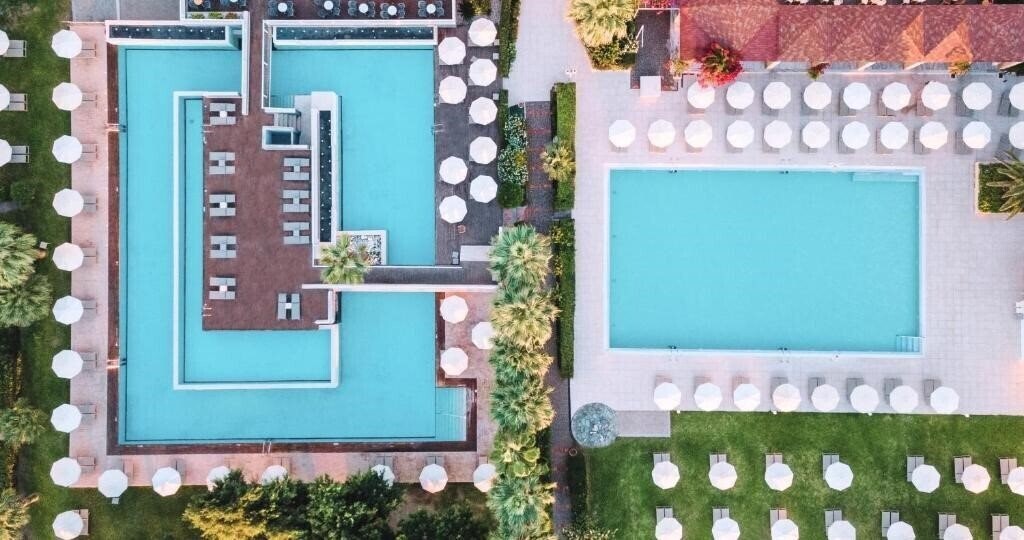 Blue Sea Beach Resort 4* суреті